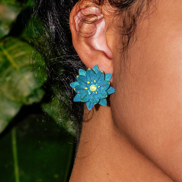 Pool Cereus Earrings