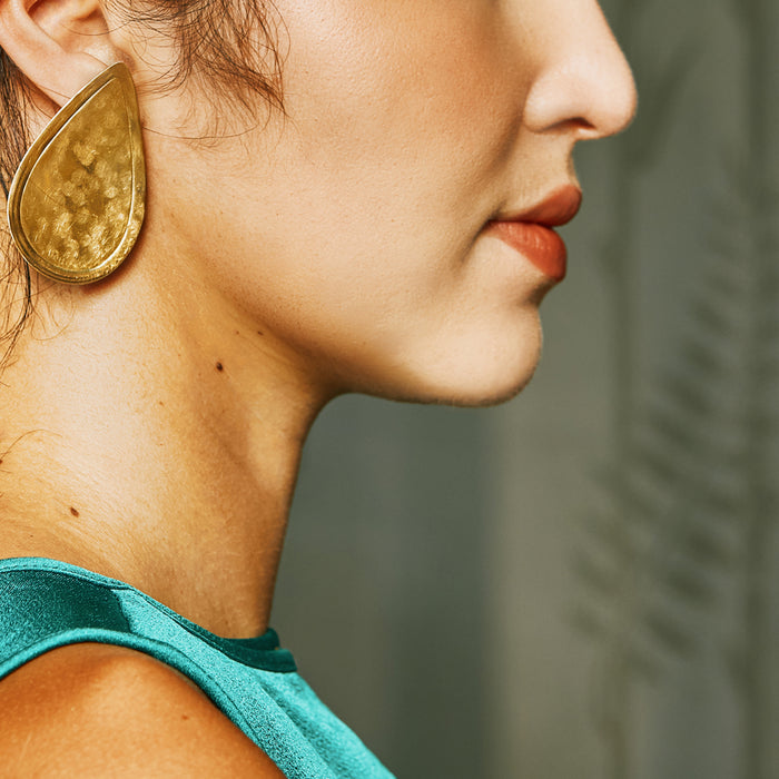 Amunet Stud